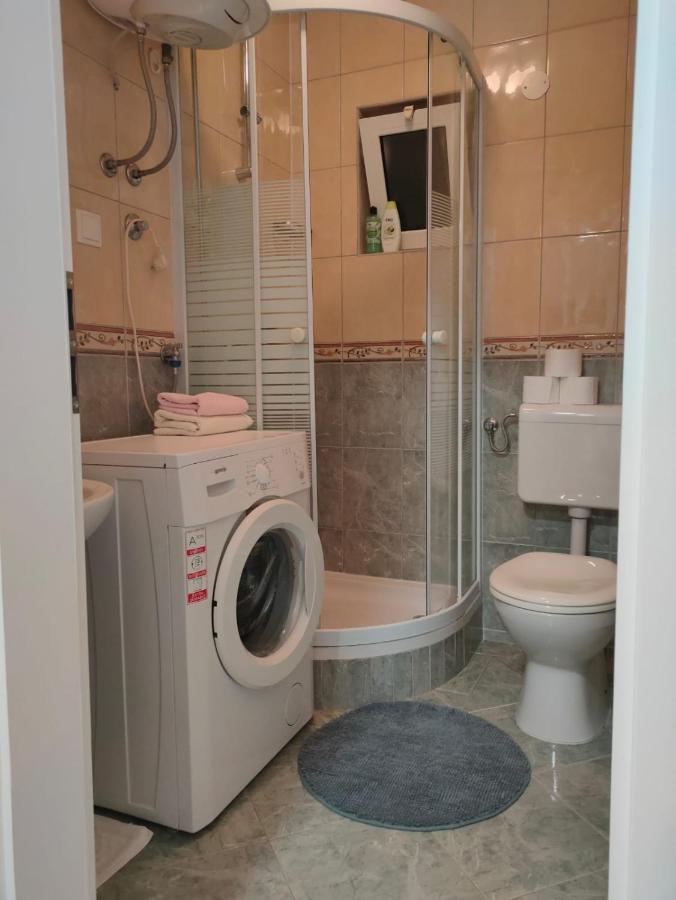Apartman Adriatic Pavlinovic - Makarska Eksteriør billede
