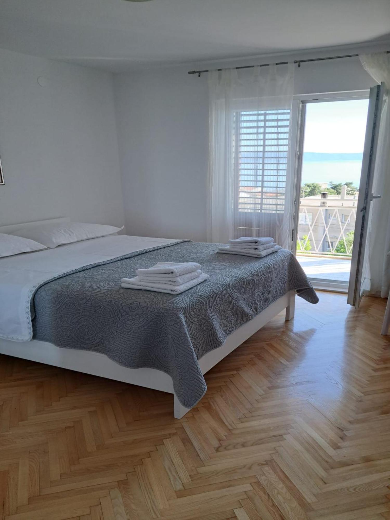 Apartman Adriatic Pavlinovic - Makarska Eksteriør billede